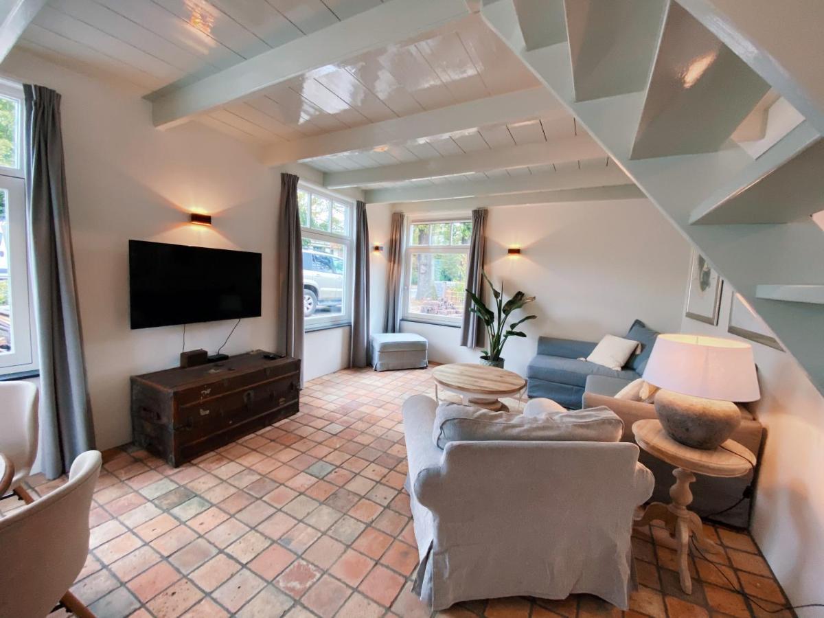 Cozy Historical Cottage Wassenaar Exterior foto